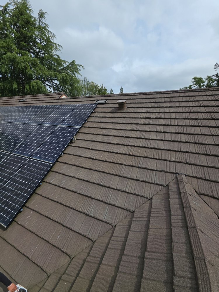 Tile Roof with Solar Integration